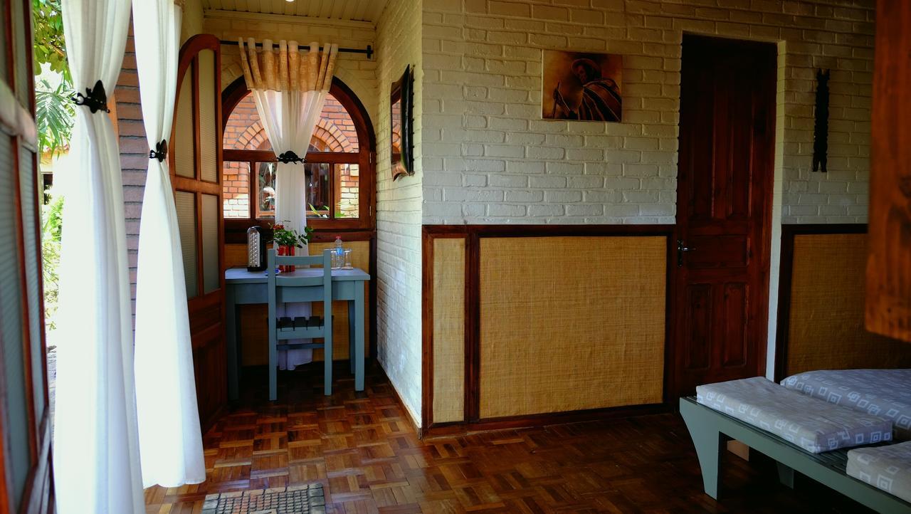 Eco Lodge Les Chambres Du Voyageur อันต์ซิราเบ ภายนอก รูปภาพ