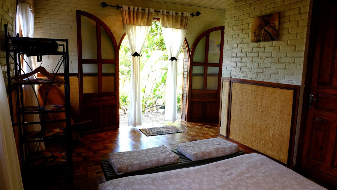 Eco Lodge Les Chambres Du Voyageur อันต์ซิราเบ ภายนอก รูปภาพ